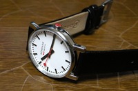 腕時計の革ベルトを長持ちさせるお手入れ方法！コツとアイテムを解説！