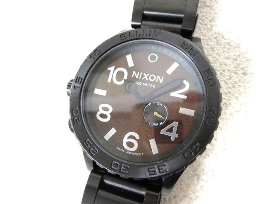 NIXON(時計)の人気修理業者3選！費用と評判も！【2024年最新】
