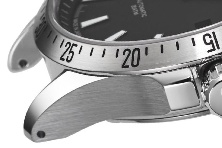 サテン仕上げとはどんなもの？代表的な腕時計ブランドも紹介！
