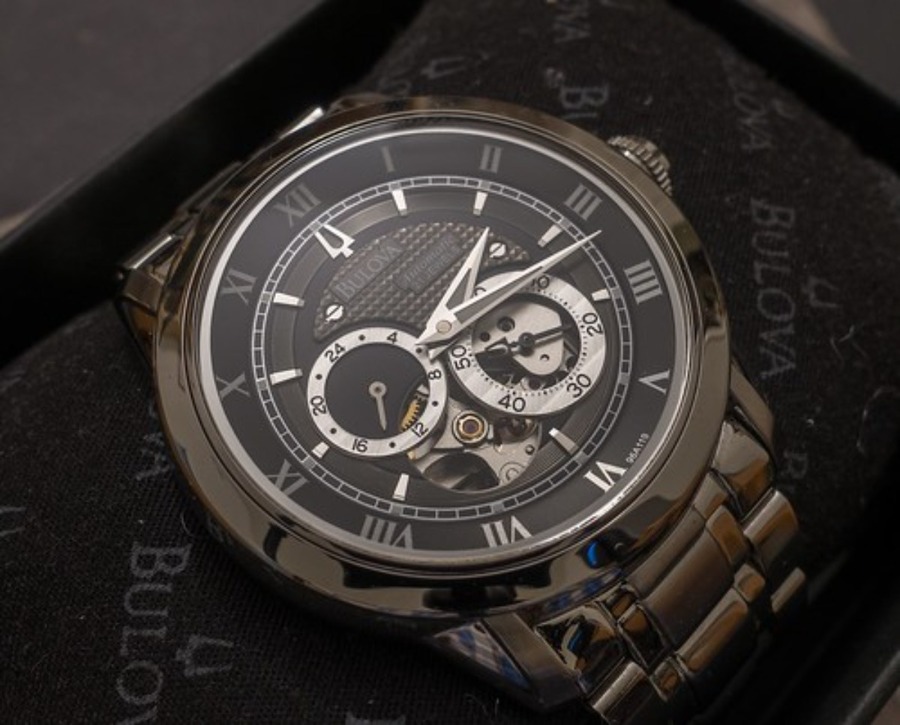 ブローバの腕時計の評価・評判が高い人気モデル11選を紹介！【2024年最新】
